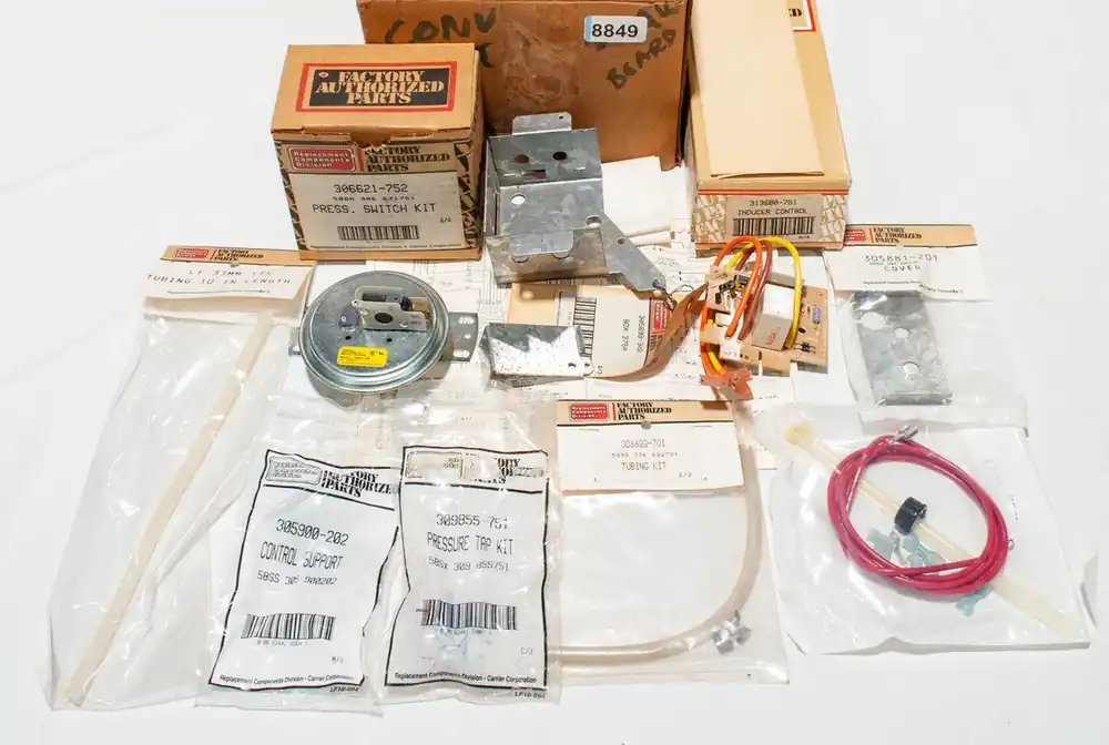 Carrier 305900-202 Support-Control Replacement Part