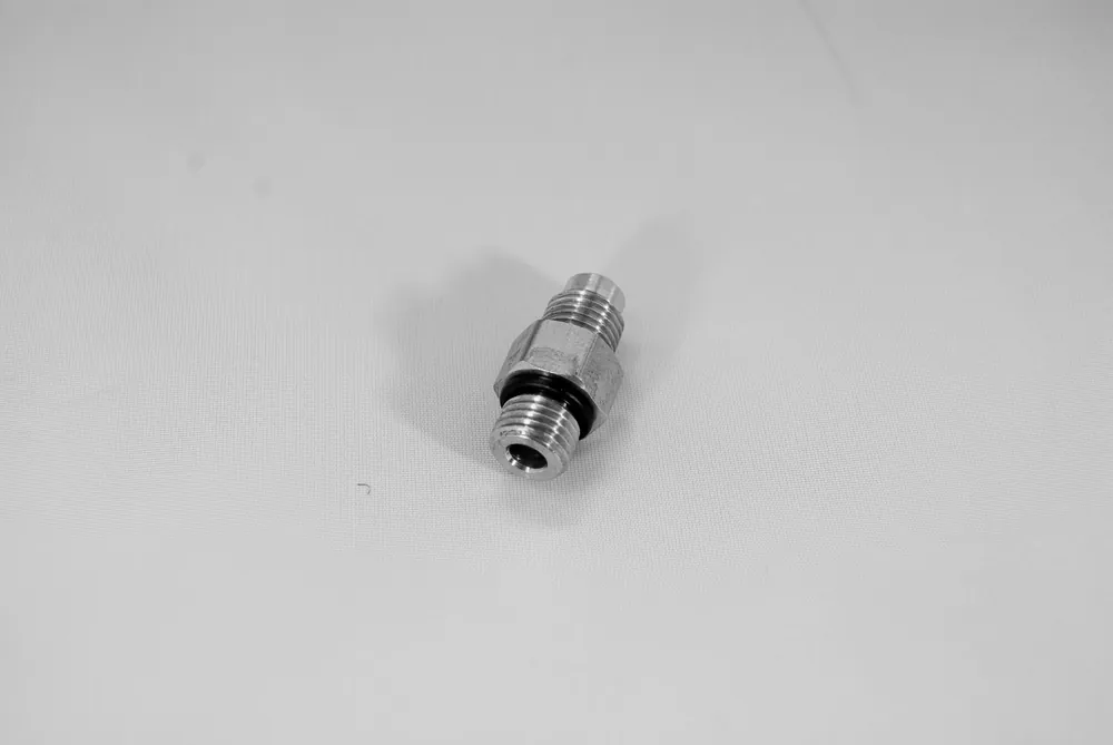 Carrier 0TB0889 Flare Fitting with Valve