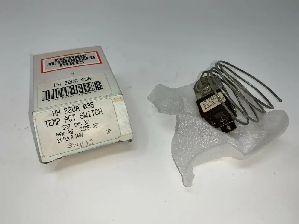 CARRIER HH22UA035 Sw Temp Act