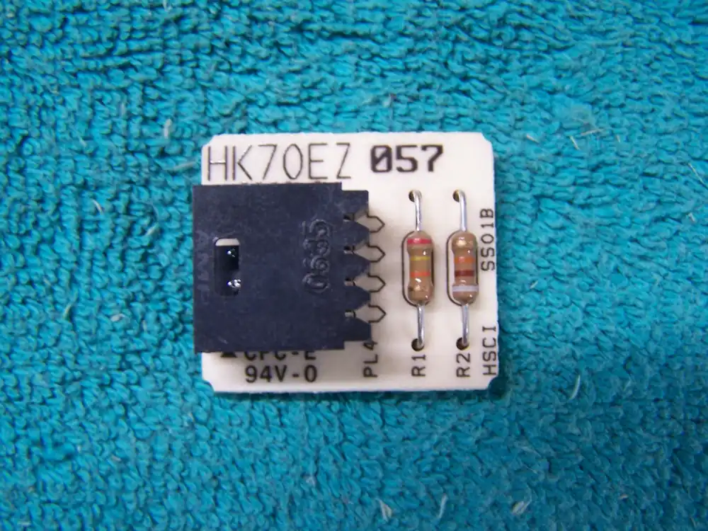 Carrier HK70EZ057 Plug Model