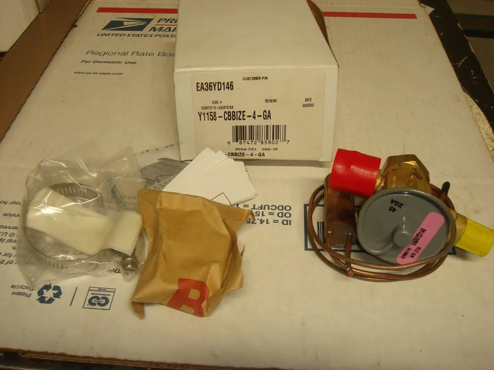 CARRIER EA36YD156 Valve TXV