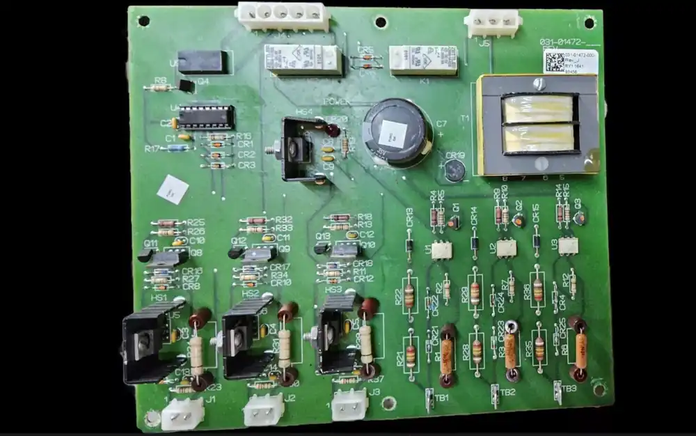 YORK 031-01472-000 Chiller Circuit Board