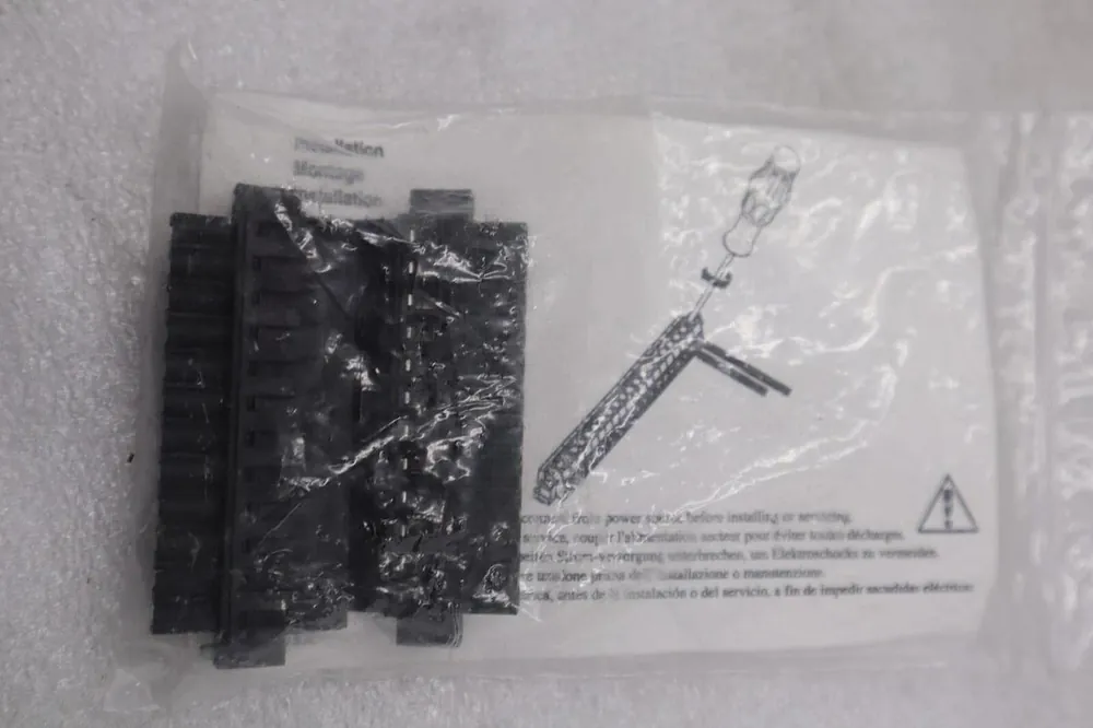 ALLEN 3552 AB Allen Bradley 1492-RTB12N Stock Lot of 5
