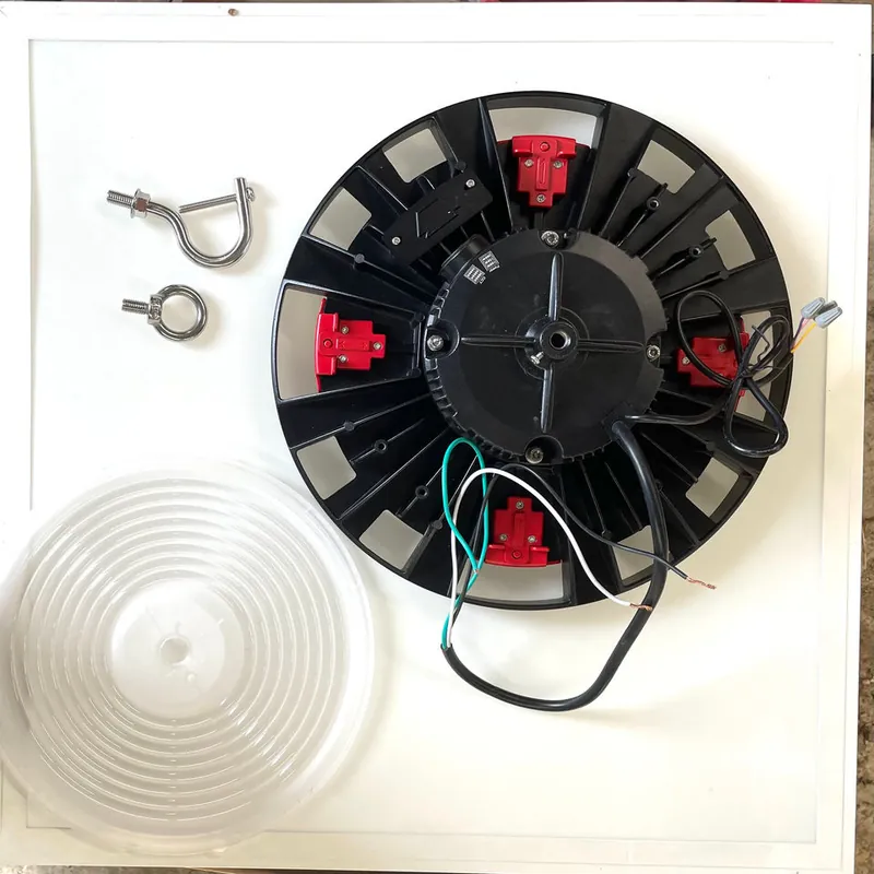 Keystone Technologies KT-RHLED200PS-14CD-OSD-8CSB-VDIM-P 200W Power & Color Selectable Round Highbay with Optic Swap