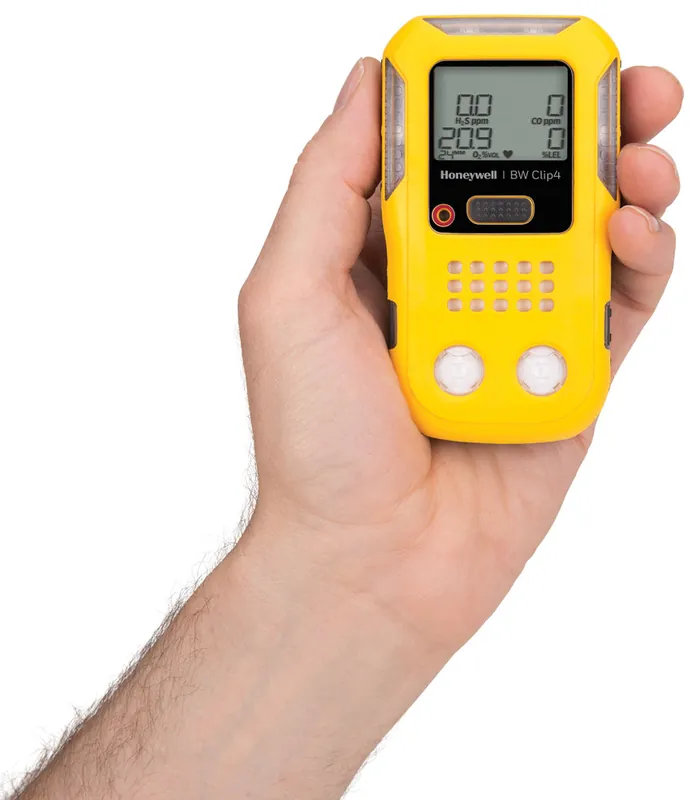 TECHNOLOGIES BWC4-Y-N BW Clip4 4-Gas Detector (O2, LEL, H2S, CO)