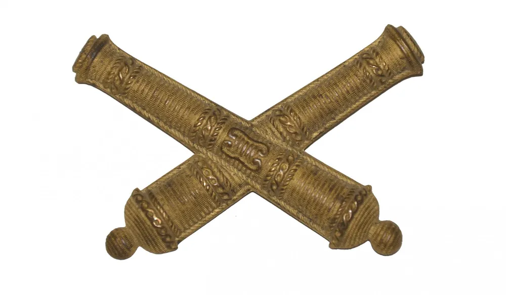 BRASS 408-108 Civil War Officer's False Embroidered Stamped Brass Artillery Insignia